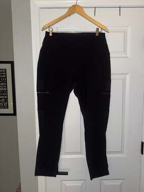 Athleta Headlands Hybrid Cargo II Pants Black Size 16